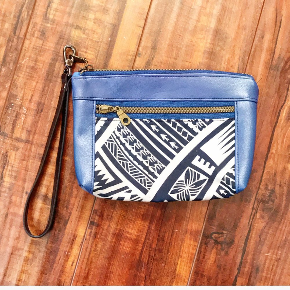 Blue Samoan Tribal Printed Wristlet Handmade